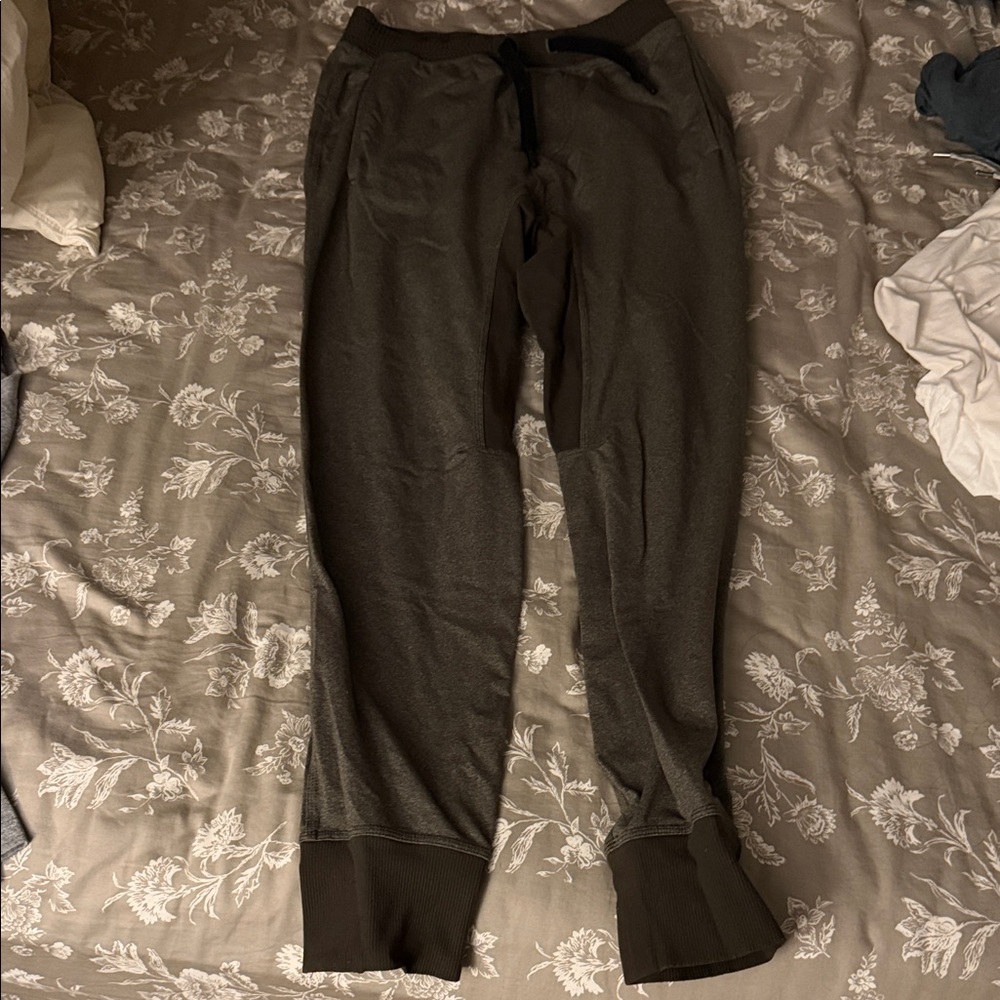 lululemon athletica Men's Charcoal Joggers